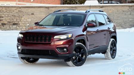 2020 Jeep Cherokee Altitude Review: Free-Fallin’
